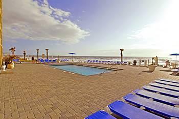Emerald Shores - Daytona Hotel