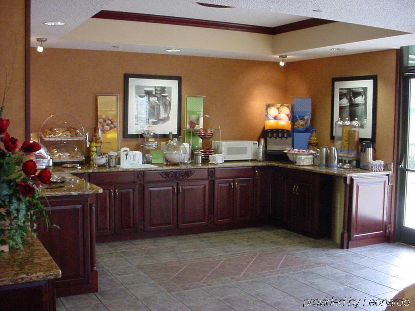 Hampton Orlando-maingate South Hotel 3*