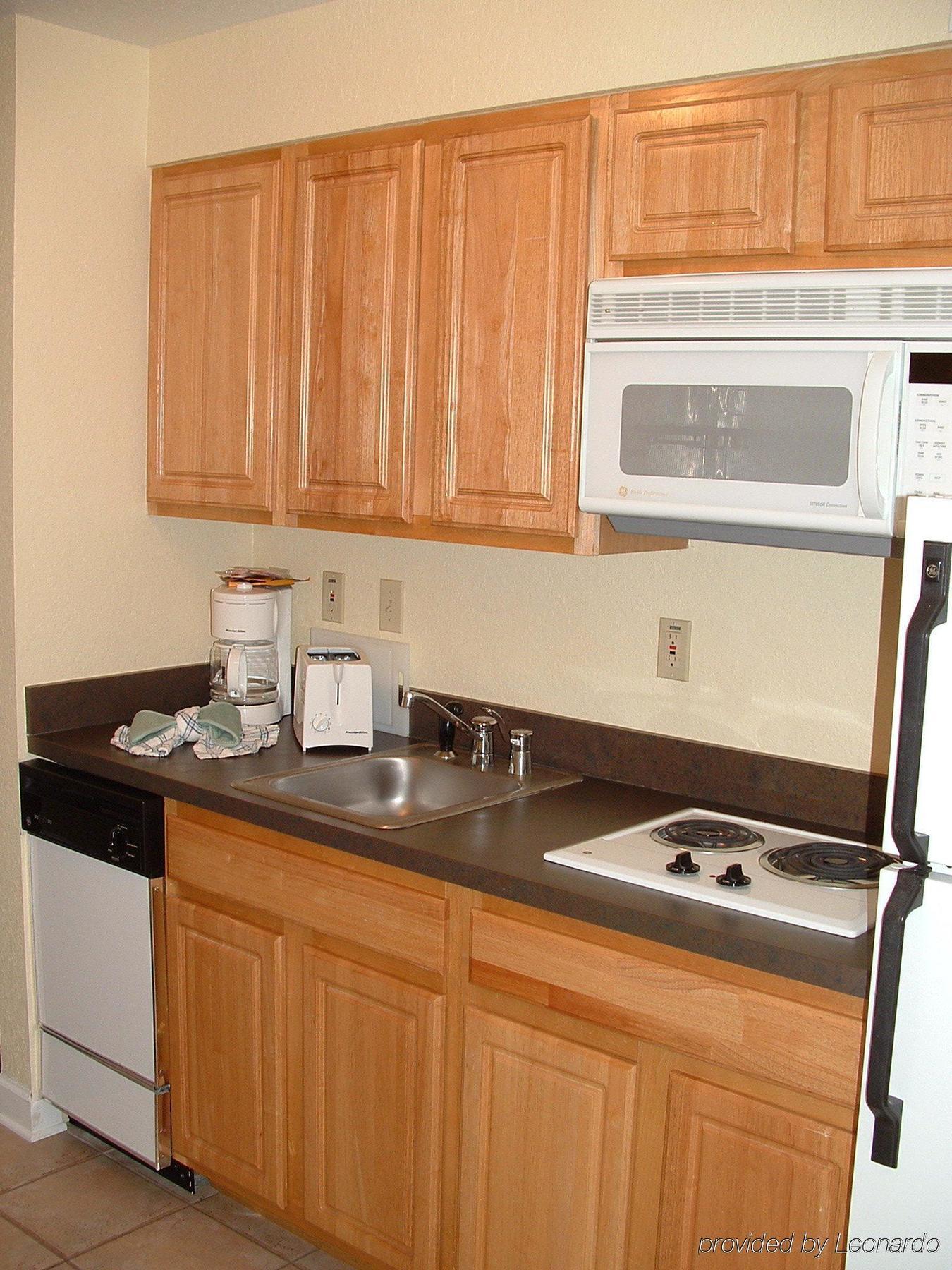 Festiva Orlando Celebration A Ramada By Wyndham Hotel