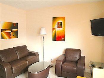 By The Sea Aparthotel 3*