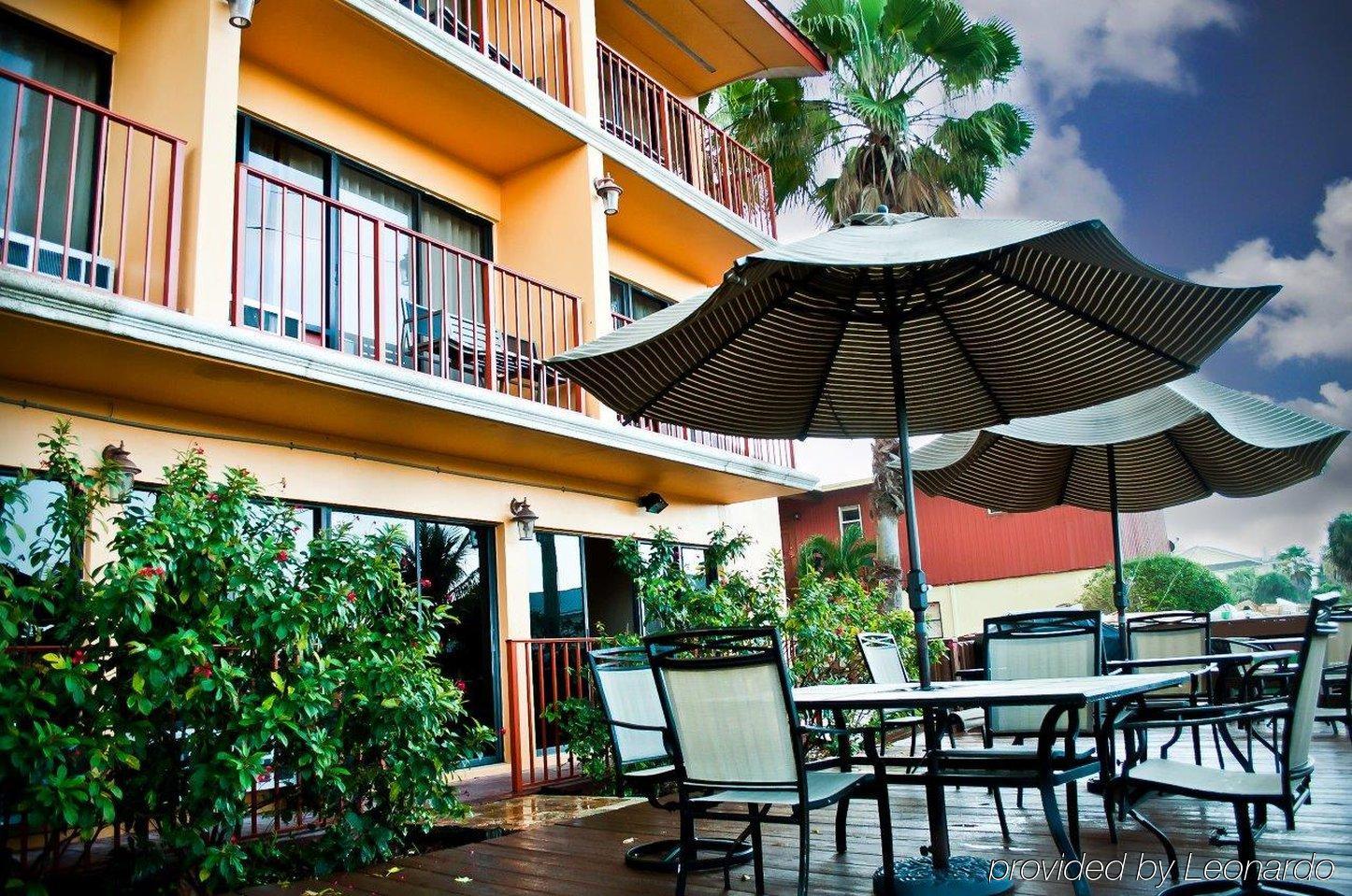 Hotel Royal Hutchinson Island 3*