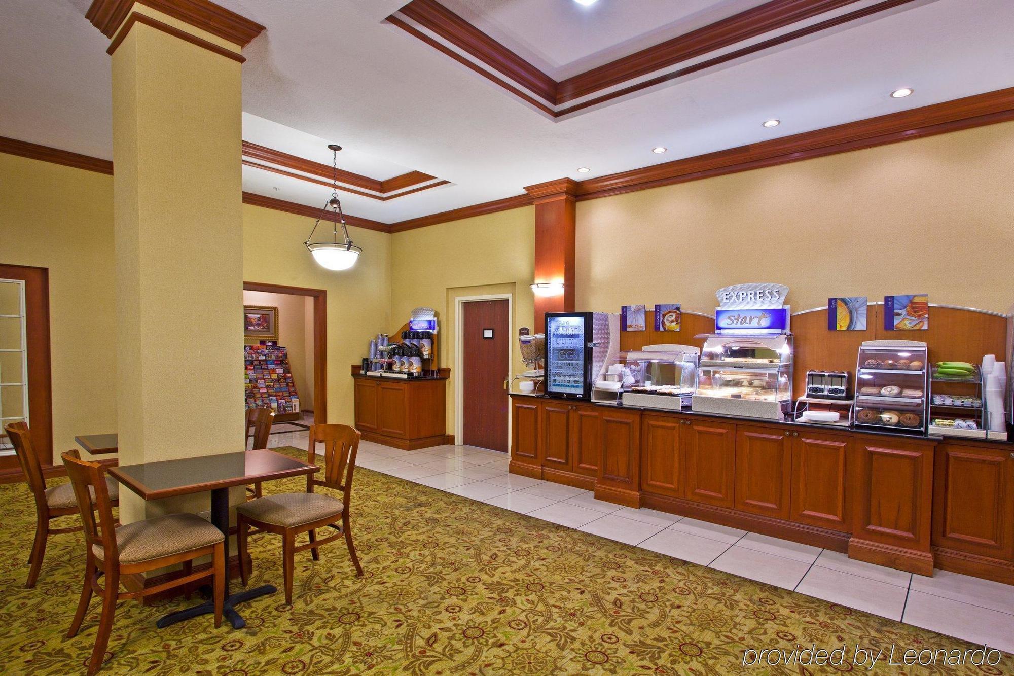 Express & Tampa-fairgrounds-casino By Ihg