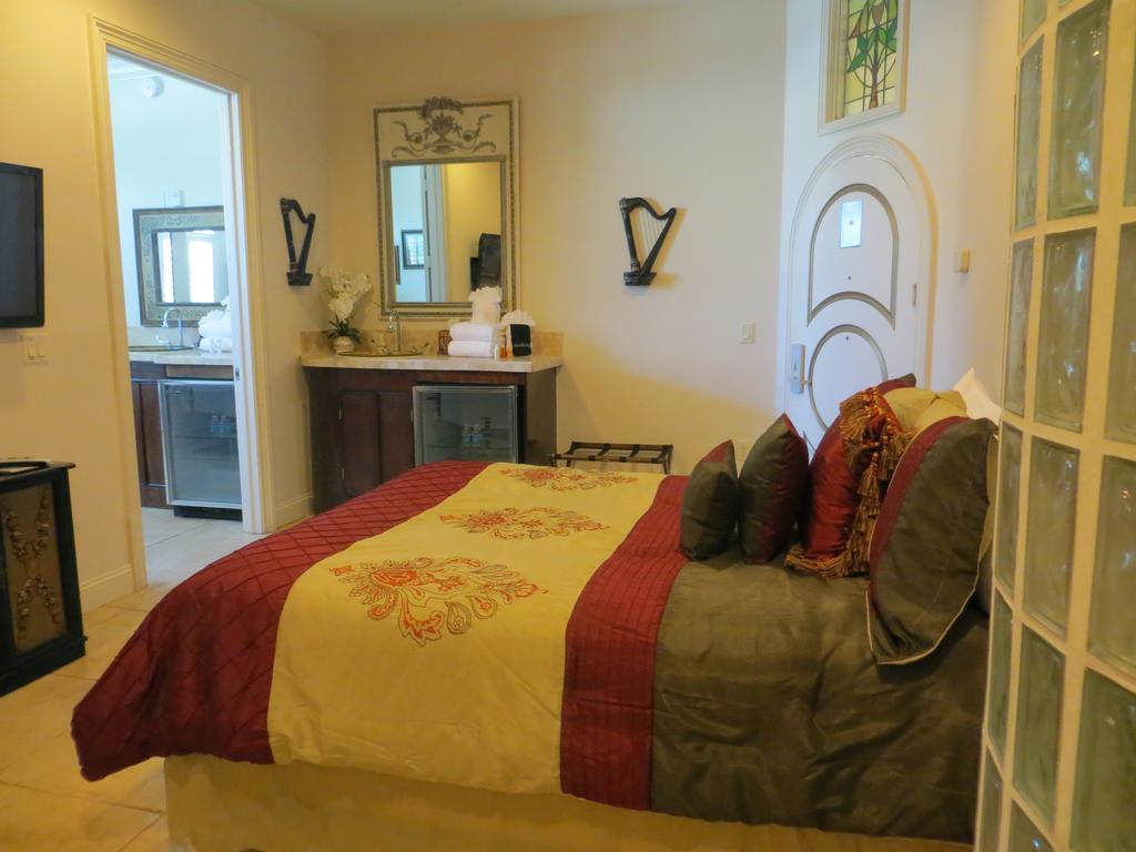 Pearl Of The Sea Luxury Bed & Breakfast 4*