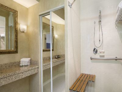 Embassy By Hilton Palm Gardens Pga Boulevard