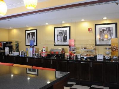 Hampton By Hilton Panama Upper Grand Lagoon