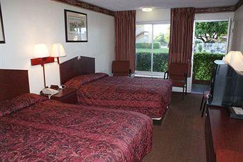 Budgetel Pompano Motel 2*