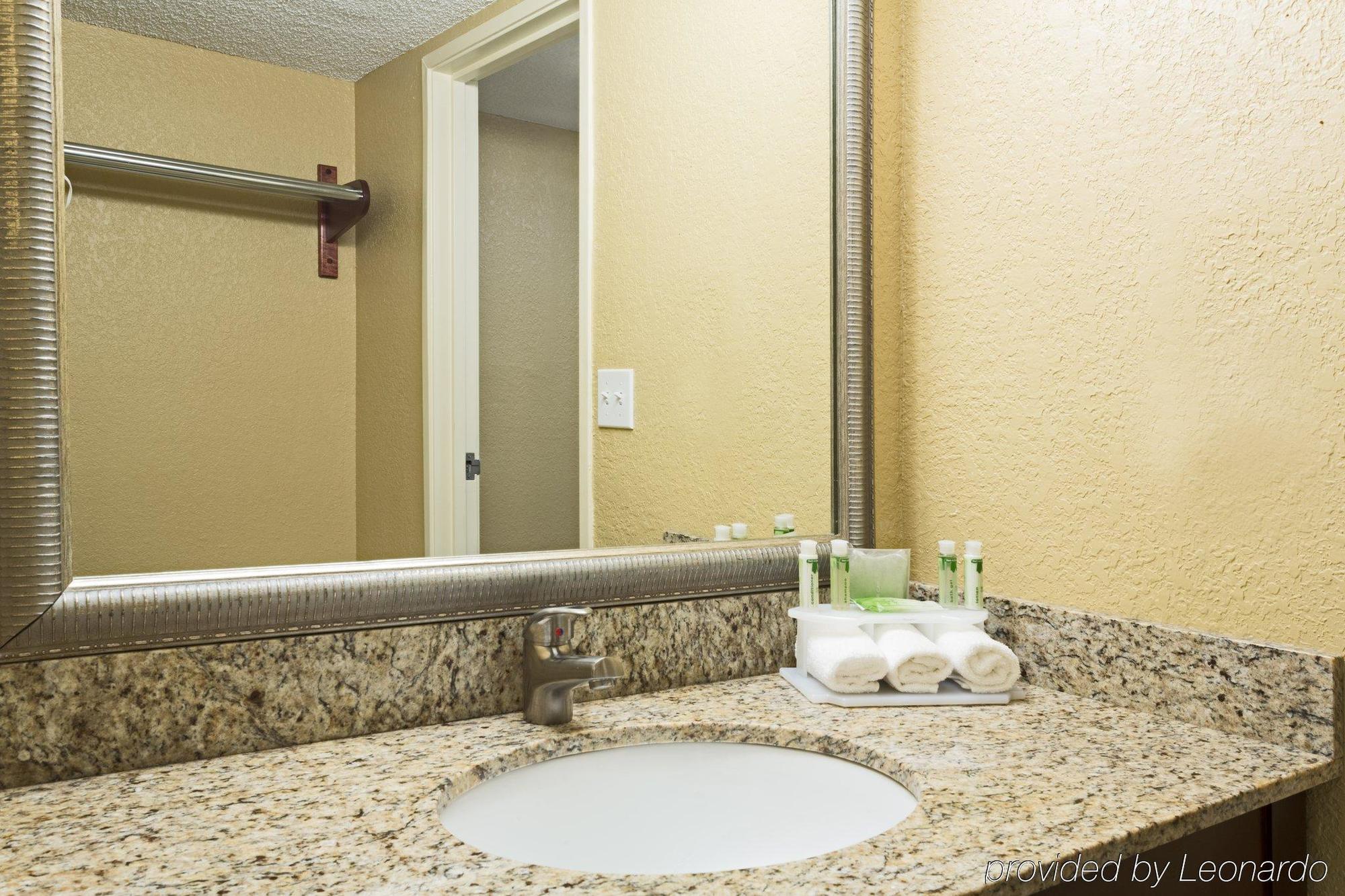 Express Lauderdale North - Executive Airport By Ihg Fort Lauderdale