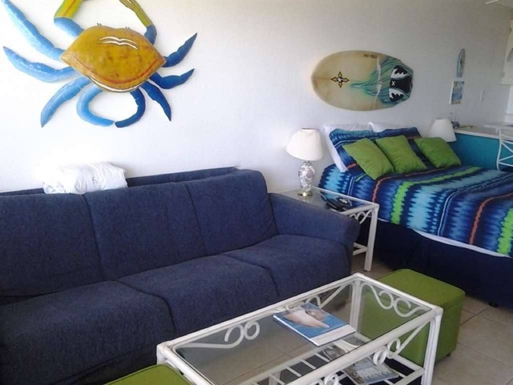 Fontainebleau Terrace 2*