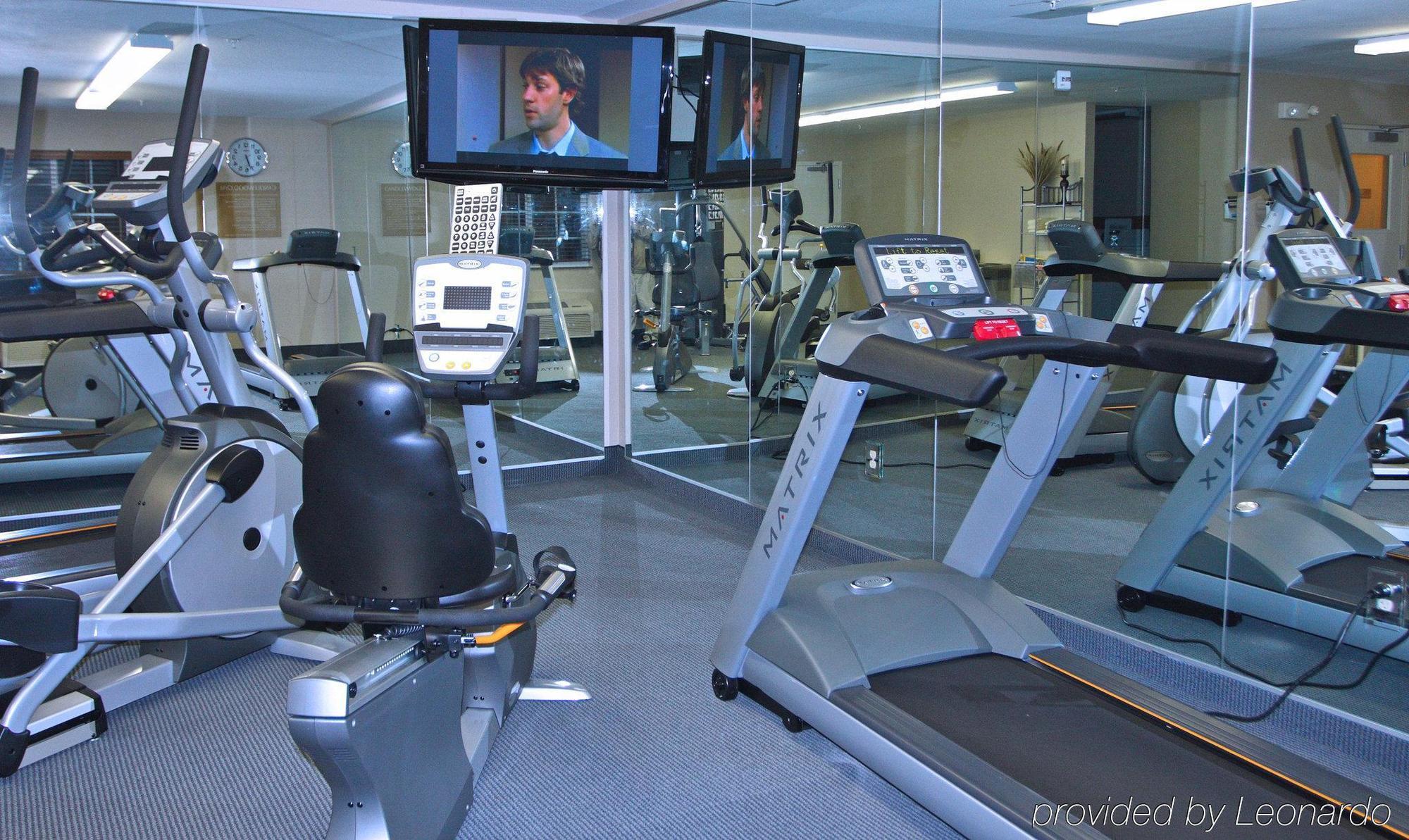 Candlewood East Merril Road By Ihg 2*
