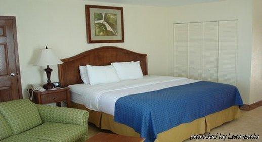 Wyndham Garden Myers Hotel 3*