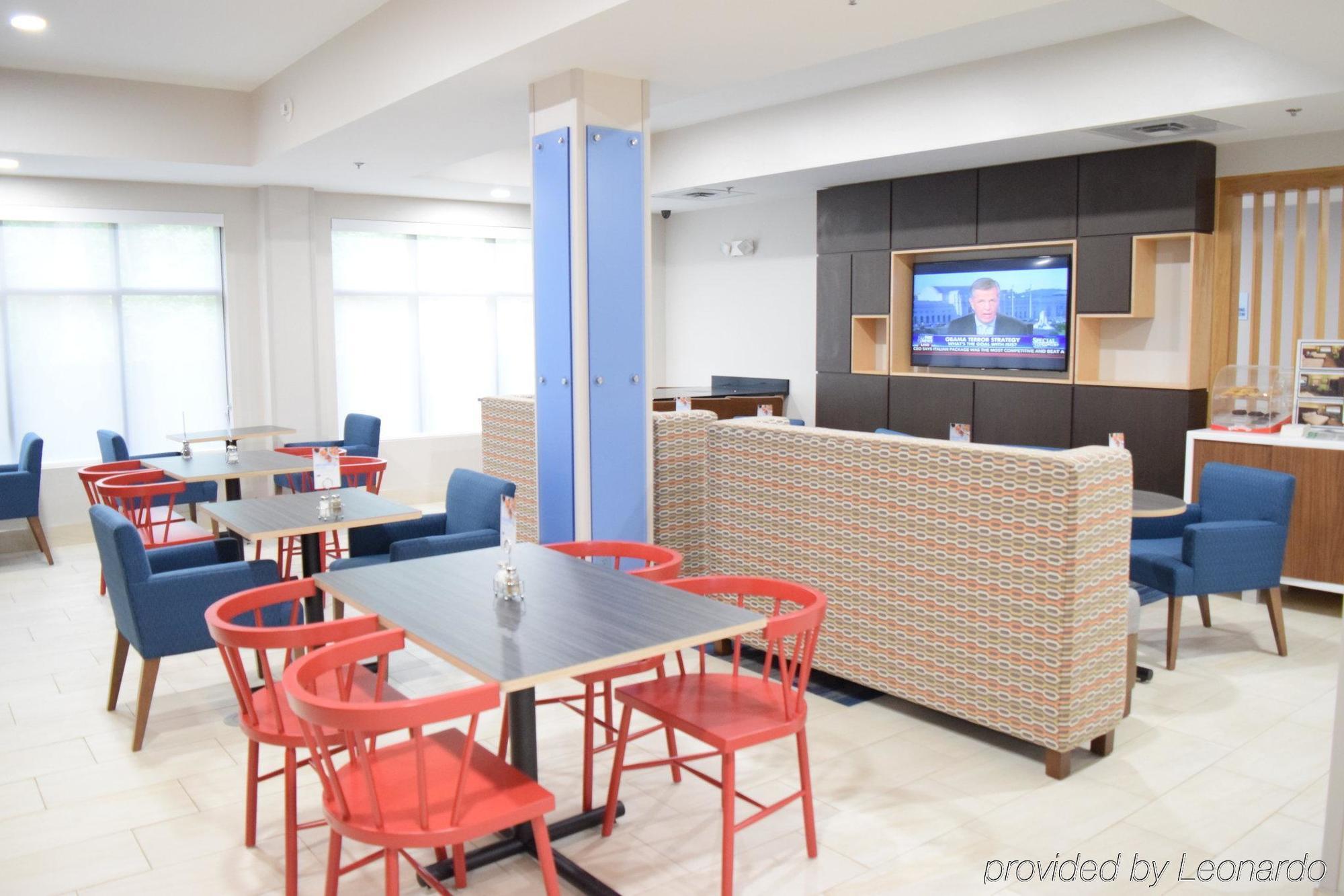 Express & Pensacola West I-10 By Ihg