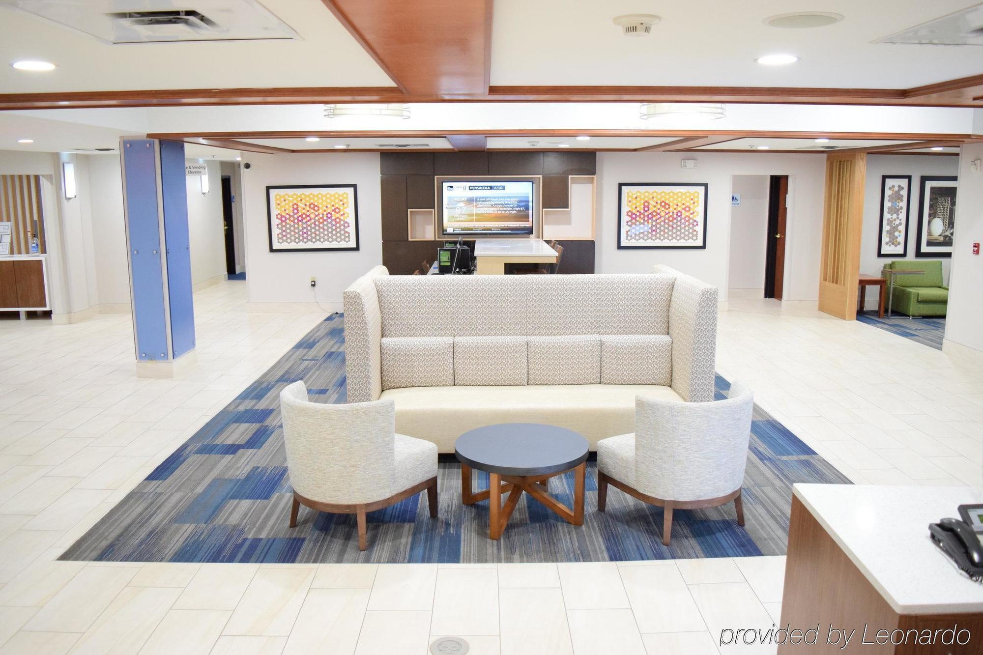 Express & Pensacola West I-10 By Ihg Hotel