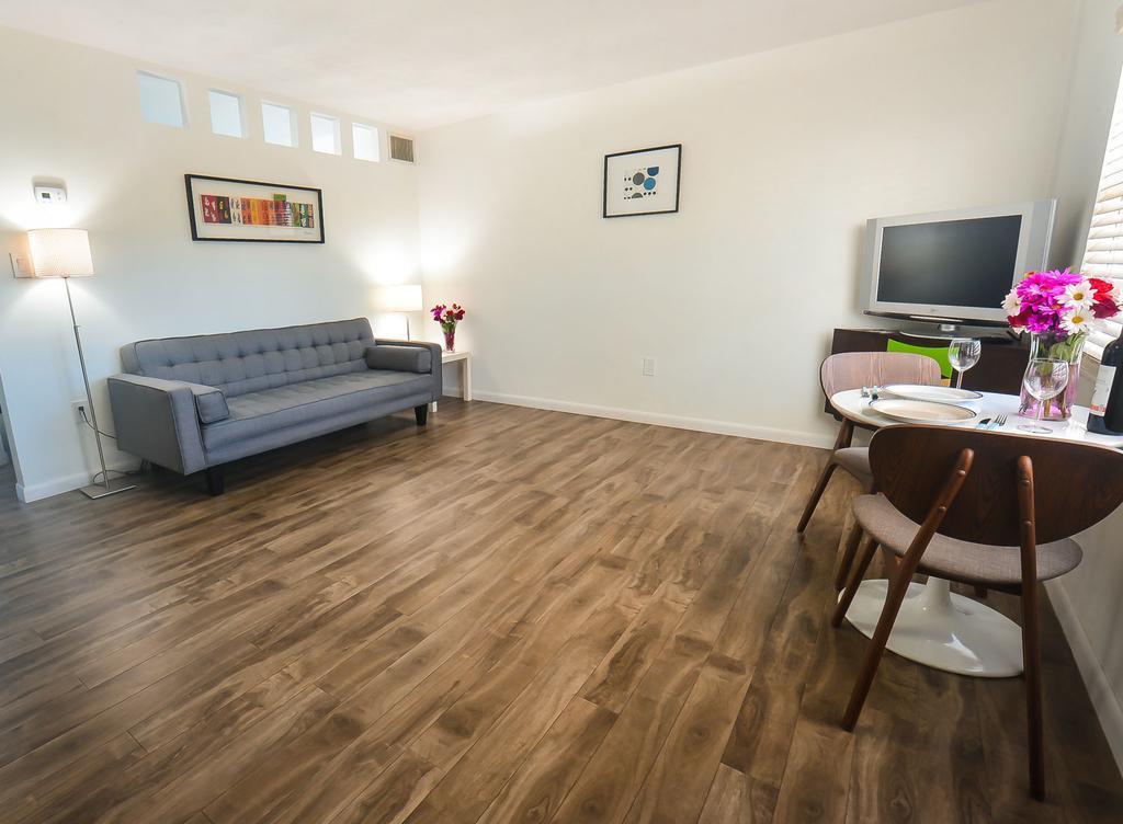 Motel Regency & 2*
