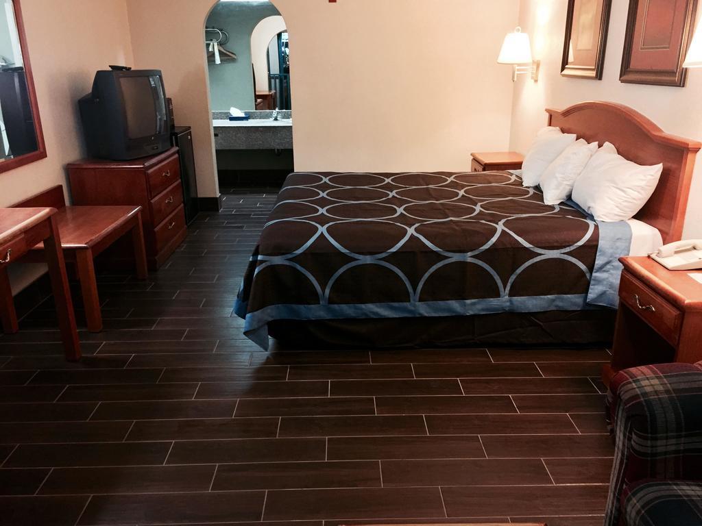 Motel Super 8 - N.a.s. / Corry Area 2*