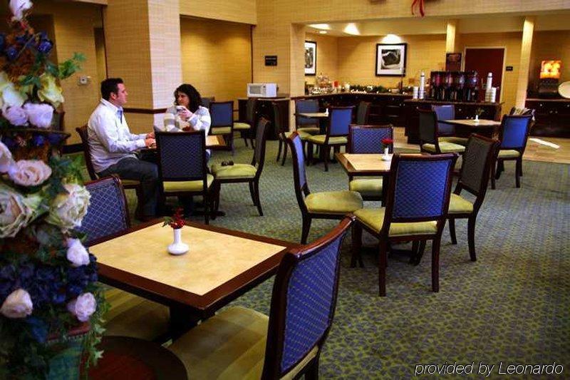 Hotel Hampton &