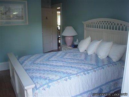 The River Lily Bed & Breakfast Daytona Beach