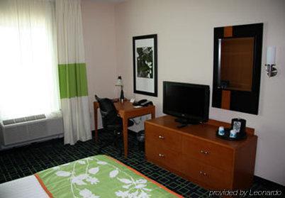 Fairfield & Lauderdale Airport & Cruise Port Hotel