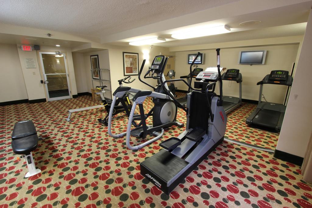 Sawgrass Grand And Sports Complex Hotel