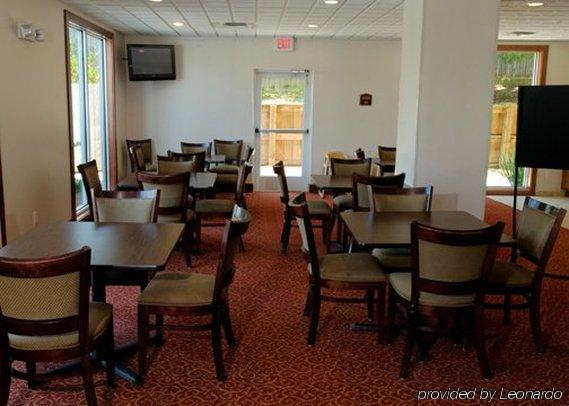 Comfort & Hotel Crestview