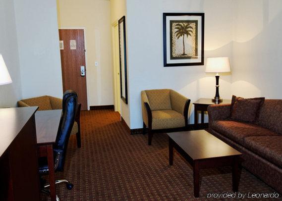 Comfort & Hotel Crestview