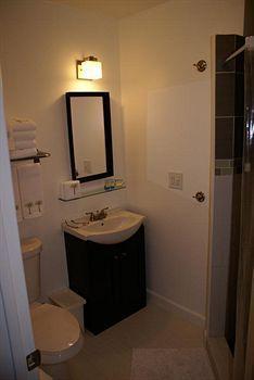 Island Sands 4* Wilton Manors