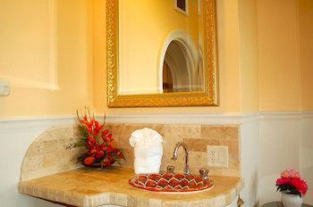 Pearl Of The Sea Luxury Bed & Breakfast
