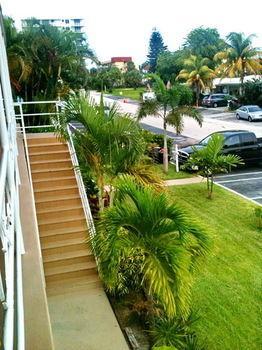 Motel Pelican By The Sea Pompano Beach