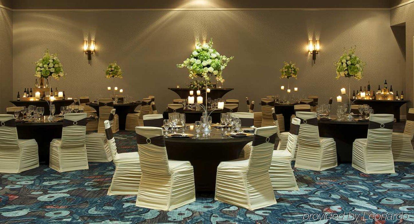 Embassy By Hilton Palm Gardens Pga Boulevard Hotel
