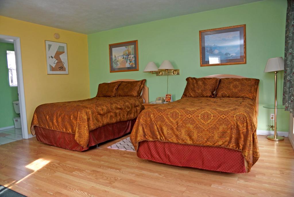Beachwalk Motel