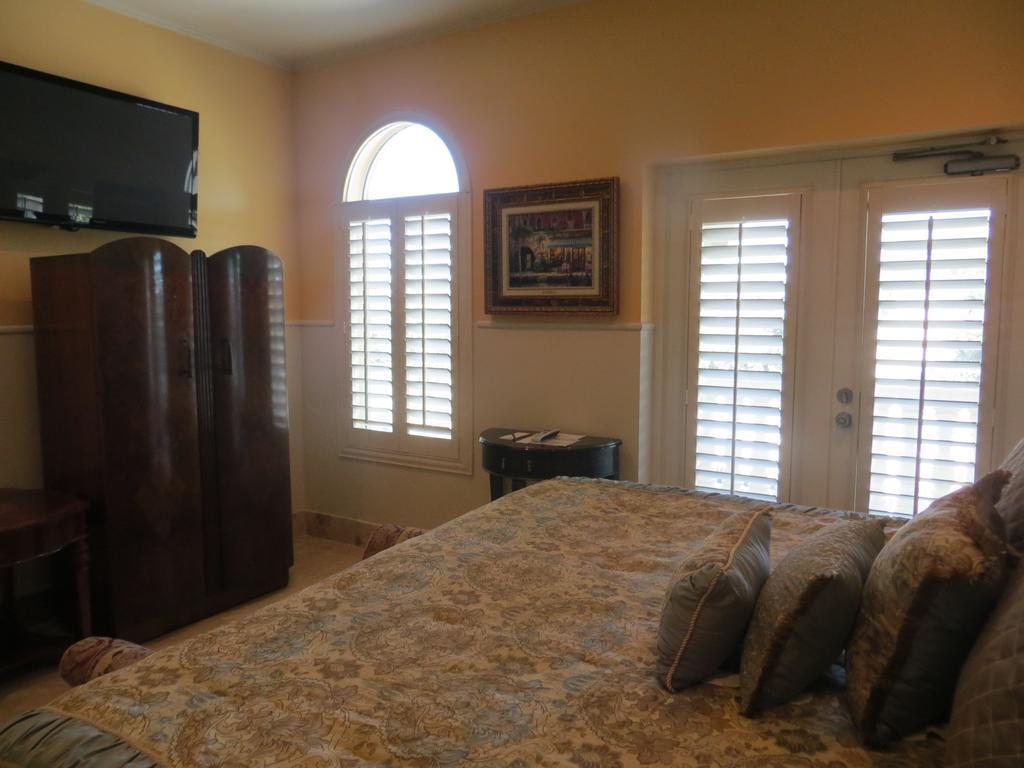 Pearl Of The Sea Luxury Bed & Breakfast St. Augustine Beach