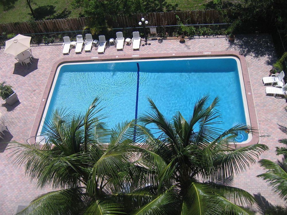 North Miami Gardens & (adults Only) Hotel