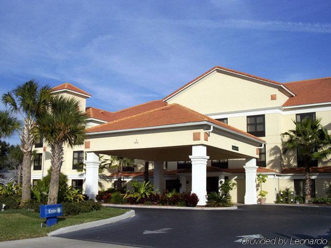 Hotel Express & Clearwater North/dunedin 2*