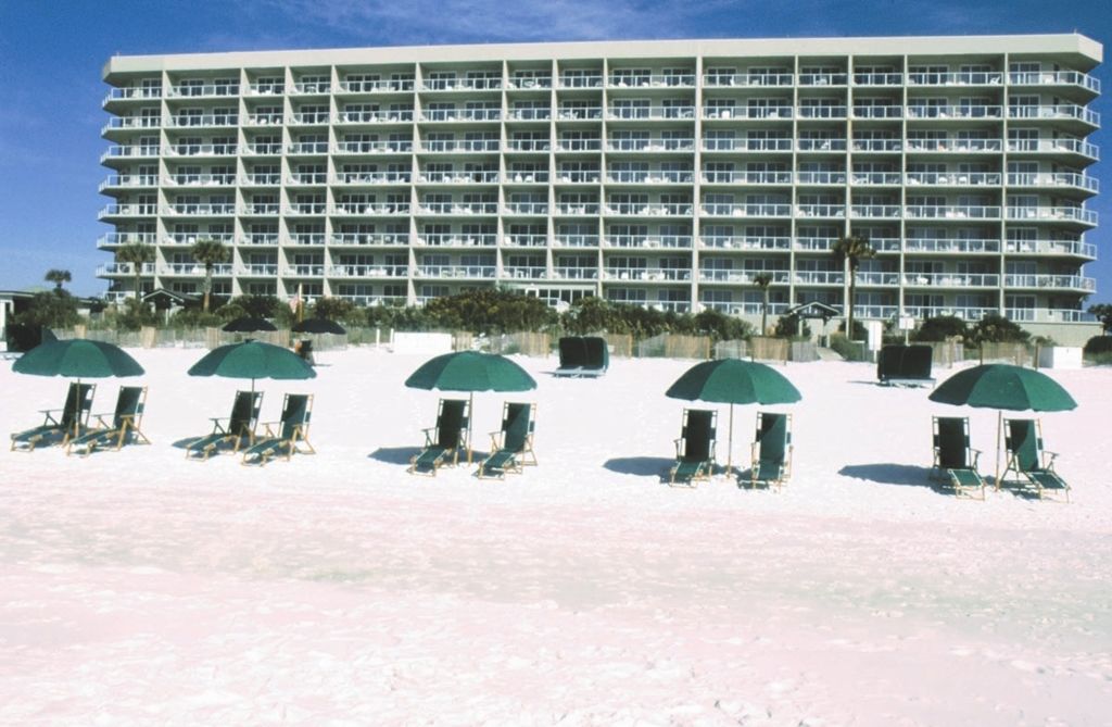 Sterling - Sterling Sands Apartment