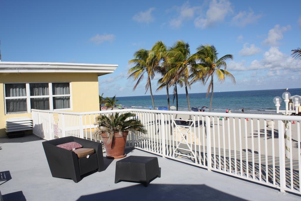 La Terrace Oceanfront 3*