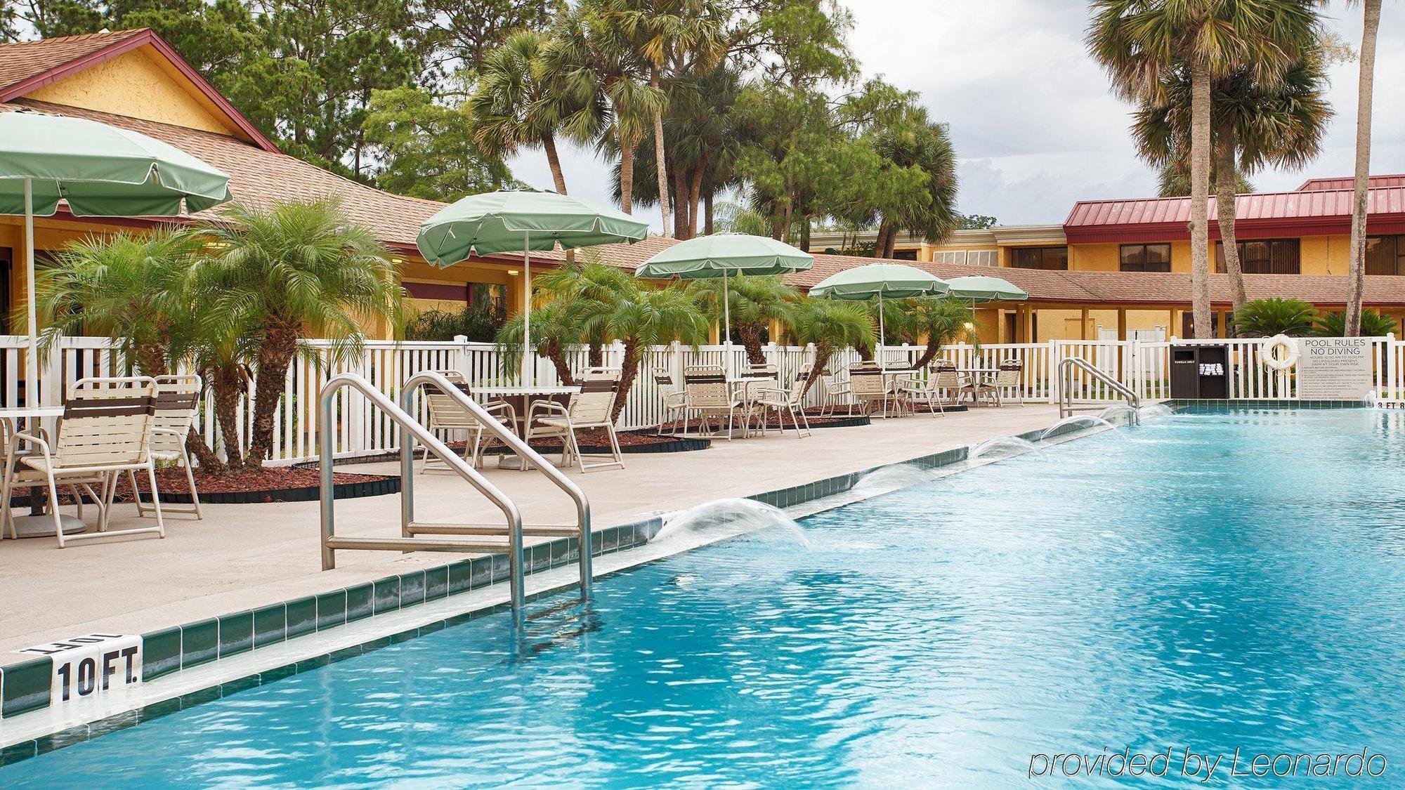 Baymont By Wyndham Daytona - Intl Speedway 3* Daytona Beach