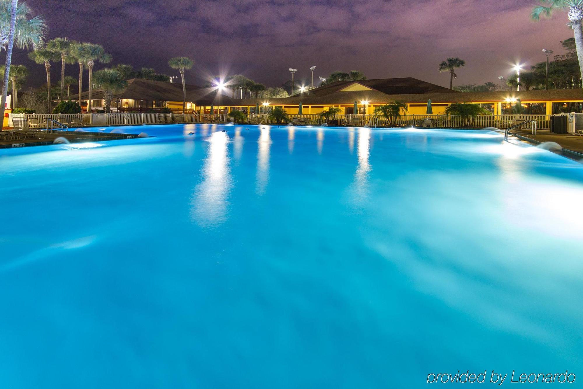 Baymont By Wyndham Daytona - Intl Speedway Hotel