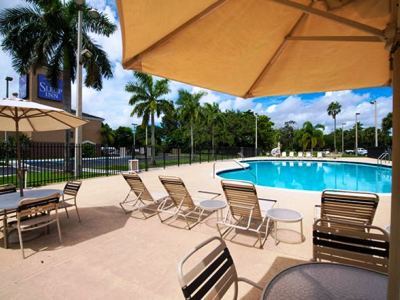 Sleep Miami Airport Inn 2*