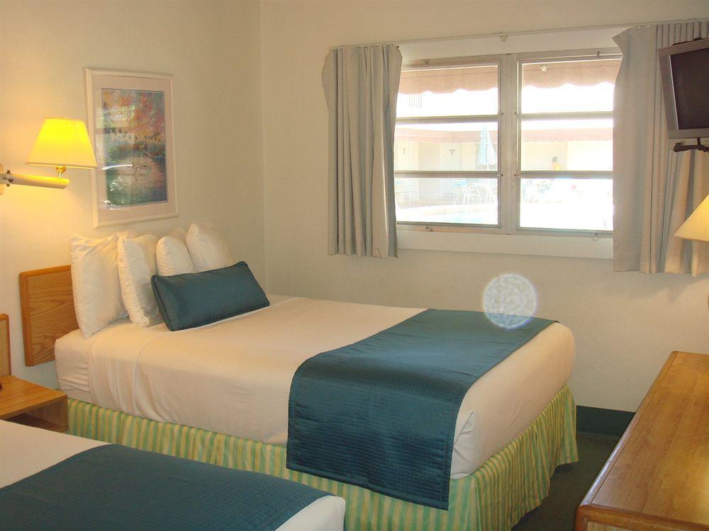 Shell Hotel