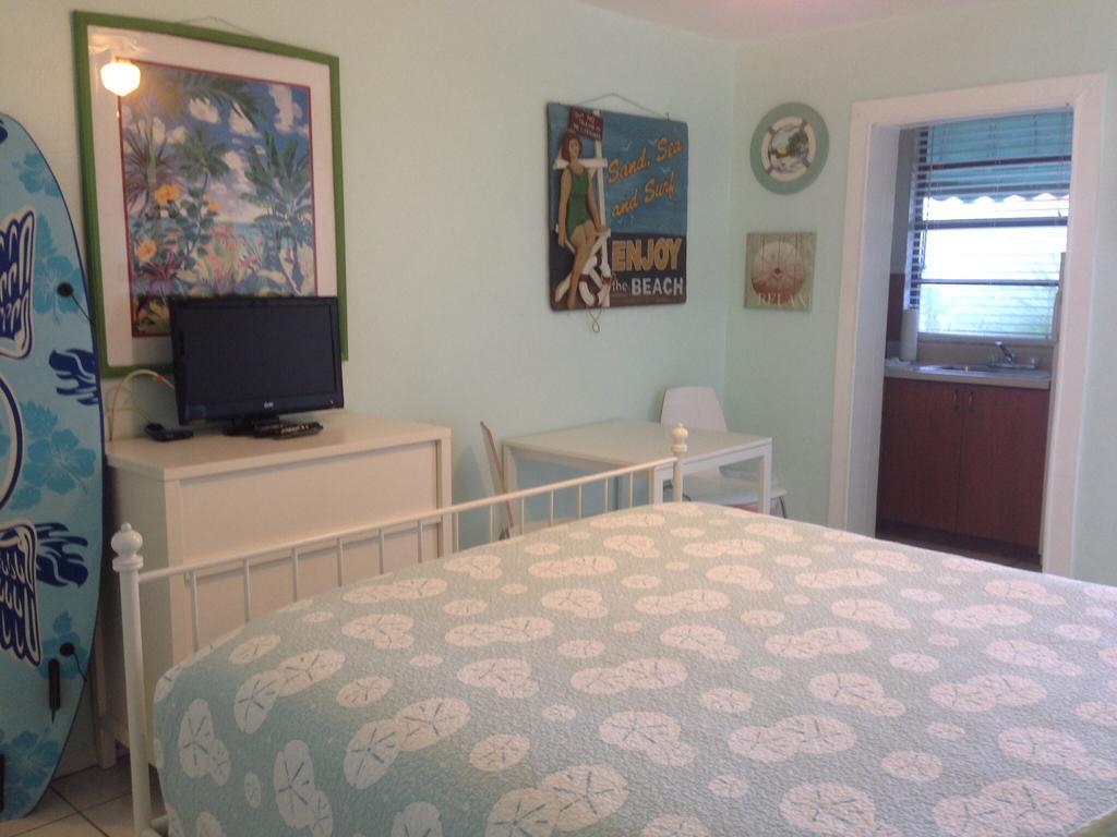 Angelfish Hotel 2*