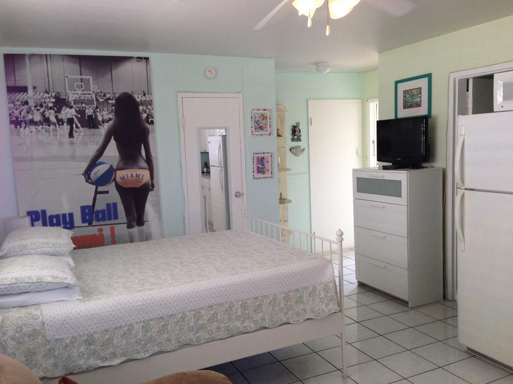 Angelfish Hotel 2*