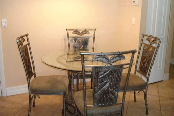Apartment Alamanda On Holmes