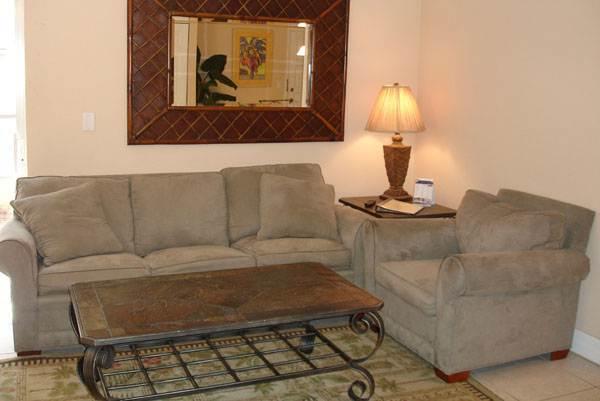 Apartment Alamanda On Holmes