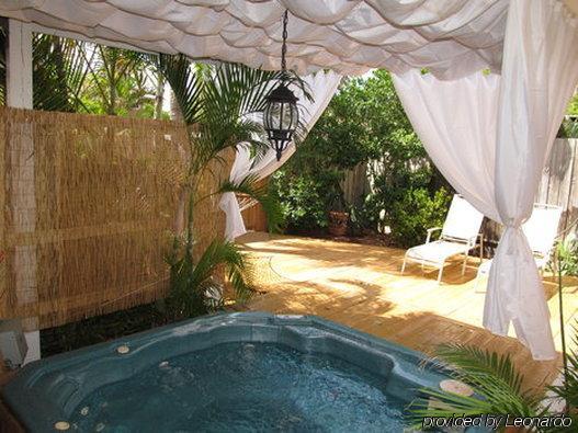 Siesta Key Bungalows