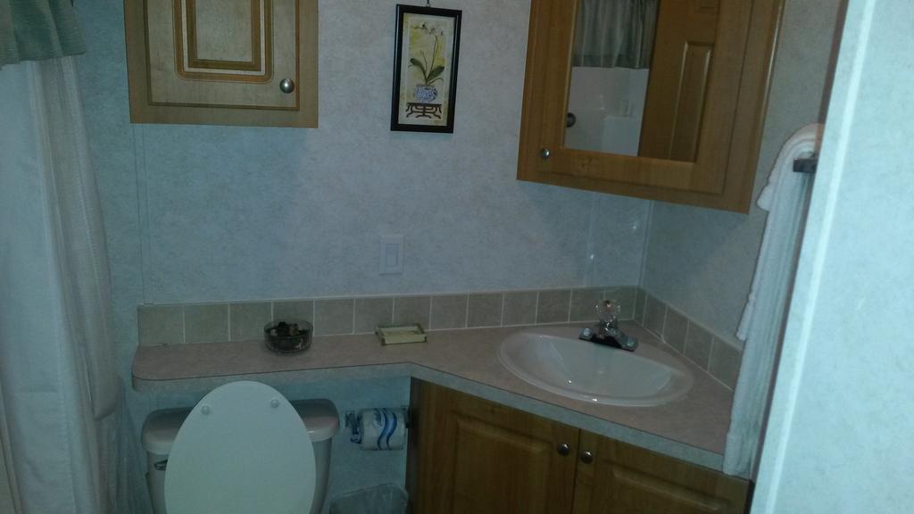 Road Runner Travel - Caravan Park