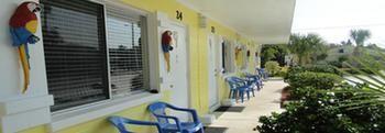 Hotel Tropical Breeze Club 2*