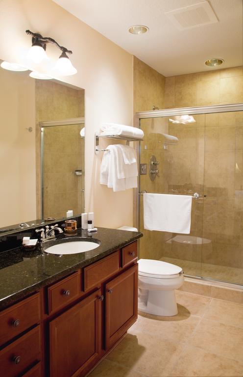 Apartment Emerald Greens *