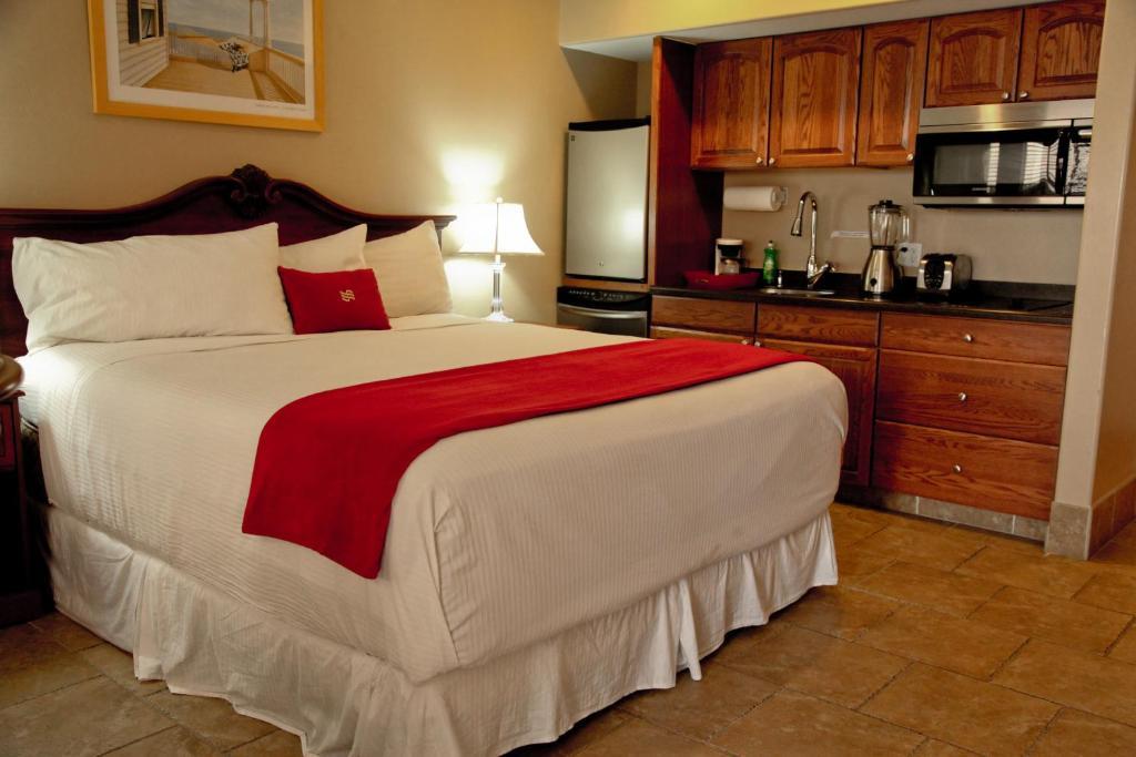 Inn Grassy & 3*