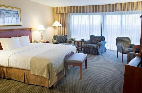 Hotel On The