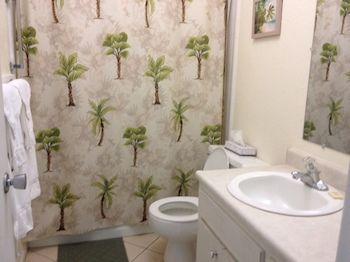 Hotel Coconuts