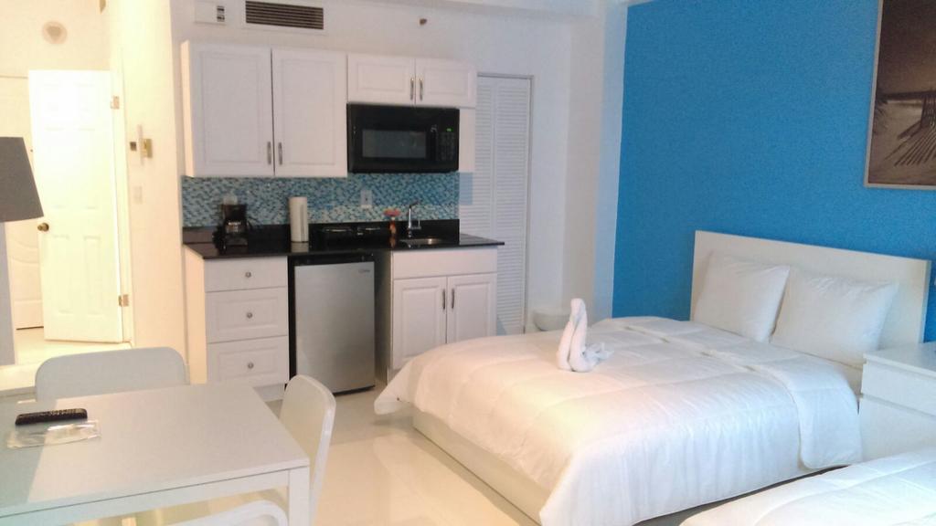 Apartment Beachfront W/pool *